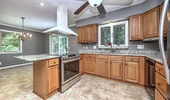 128 Cedar Ln, Beacon Falls, CT 06403