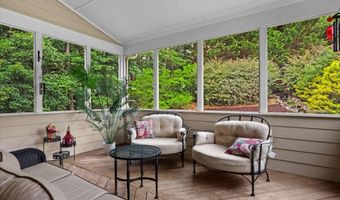 249 Graves Rd, Acworth, GA 30101