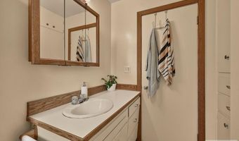 425 Horrocks Dr, Blackfoot, ID 83221