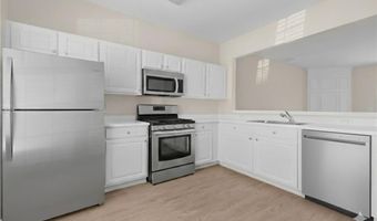 1010 Bendleton Trce, Alpharetta, GA 30004