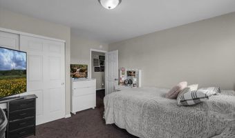 7 Burroughs Dr, Ashville, OH 43103