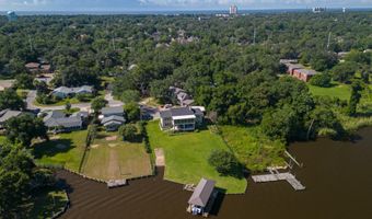 435 Christi Ln, Biloxi, MS 39531