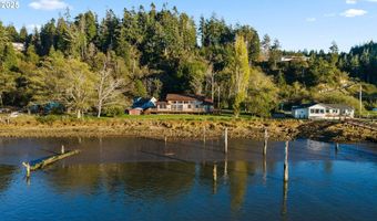 57555 PARKERSBURG Rd, Bandon, OR 97411