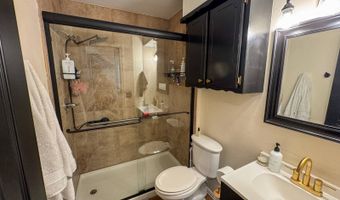 2004 N Hickory St, McAlester, OK 74501