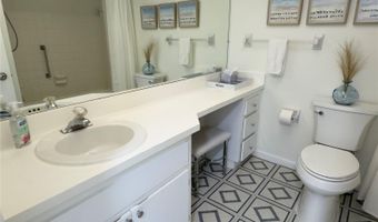 19029 US HIGHWAY 19 N 9-203, Clearwater, FL 33764