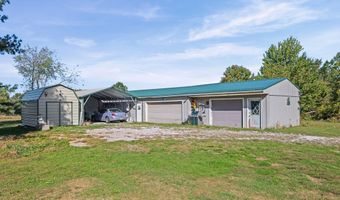 5869 Beechwood Ave, Alliance, OH 44601