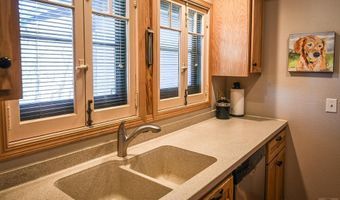 6174 Pennsylvania Ave, Beulah, CO 81023