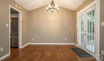 620 Snapfinger Dr, Athens, GA 30605