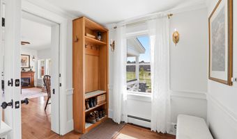 557 S Barnstead Rd, Barnstead, NH 03225