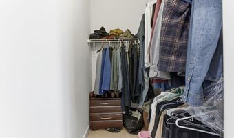 41992 HOLDER HILL Ct, Aldie, VA 20105