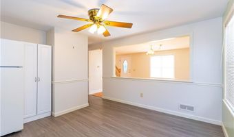 46 Bliss St, East Providence, RI 02914