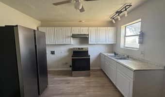 808 810 812 N Roselawn Ave, Artesia, NM 88210