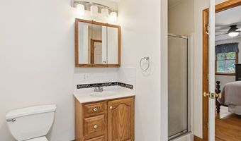 232 Gold St, Belchertown, MA 01007