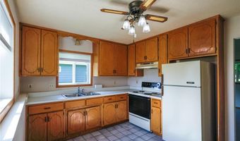 13752 Round Lake Blvd NW, Andover, MN 55304