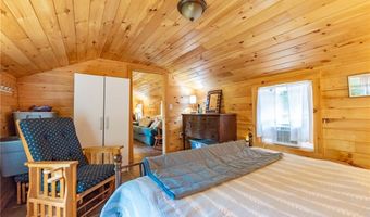 76 Long Meadow Dr, Glocester, RI 02814