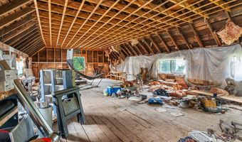 18 Oak Chapel Rd, Bridgewater, VT 05035