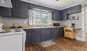 13692 Newberry Rd, Blair, SC 29015