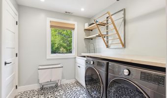 401 Fern Rd, Villas, NJ 08251