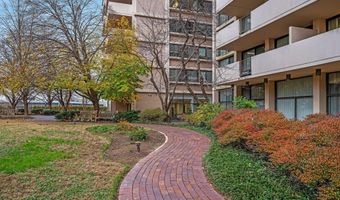 4141 N HENDERSON Rd 702, Arlington, VA 22203