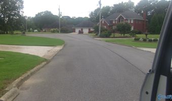 1111 Bentbrook Dr, Albertville, AL 35950