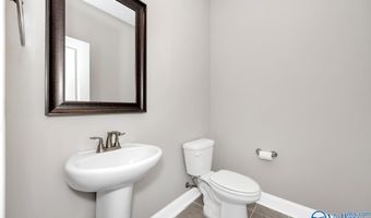 22920 Ledges Dr, Athens, AL 35613