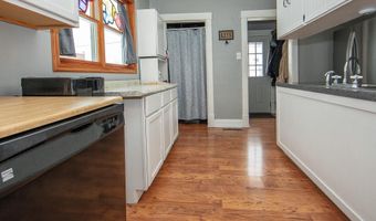 520 3rd St, Allison, IA 50602