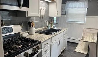 256 S Roanoke Ave, Austintown, OH 44515
