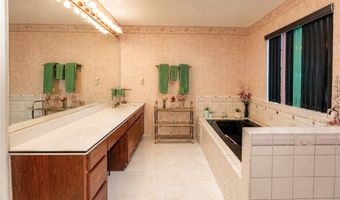 5138 Southridge, Los Angeles, CA 90043