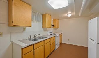 2111 GARRETT St, Cheyenne, WY 82001