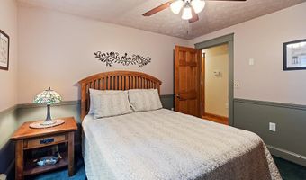 1 Castle View Ln, Belgrade, ME 04917