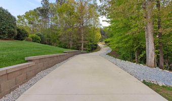 110 Clearview Dr, Abbeville, SC 29620