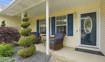 4122 Denise Dr, Ashtabula, OH 44004