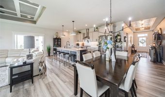 2333 Stonewood Ct SW, Altoona, IA 50009