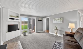 6410 W Madison Rd, Alma, MI 48801