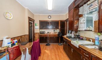 36 Nakomis Path, Bayonne, NJ 07035