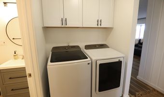 183 185 Rd, Big Horn, WY 82833