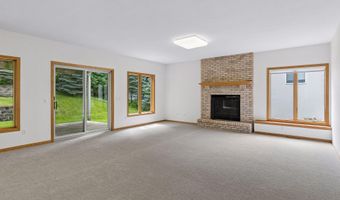7690 Gibraltar Ter, Apple Valley, MN 55124