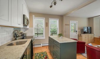 51 Grove St, Bartlett, NH 03812