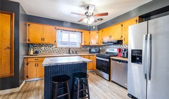 6208 Austin Dr, Ashtabula, OH 44004