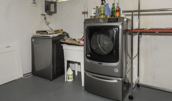 3305 Williamsburg Rd, Ann Arbor, MI 48108