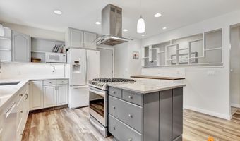 7001 Foothill Dr, Anchorage, AK 99504