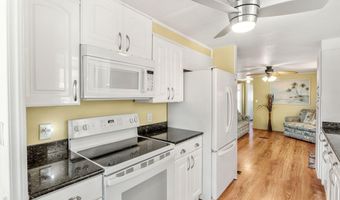 918 Balsam St, Barefoot Bay, FL 32976