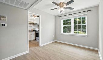 6613 10TH St A2, Alexandria, VA 22307