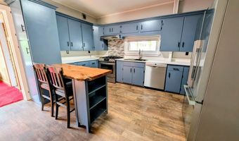 134 Kenduskeag Ave, Bangor, ME 04401