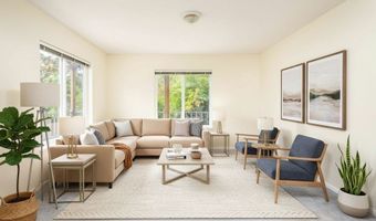 285 WALDORF Pl, Astoria, OR 97103