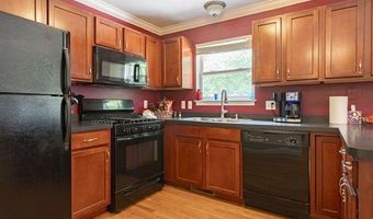 16166 Whitehead Dr, Argentine, MI 48451