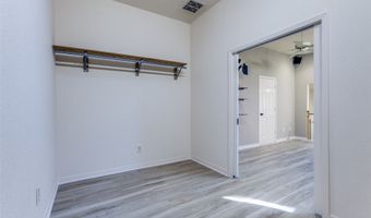 4004 Winter Park Ln, Addison, TX 75001