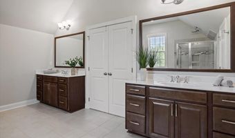 207 Weddington Park Ln, Apex, NC 27523