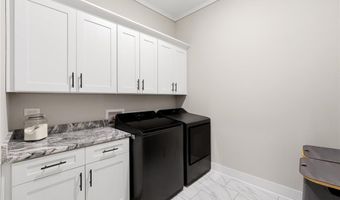 41 Birmingham Rd, Ball Ground, GA 30107