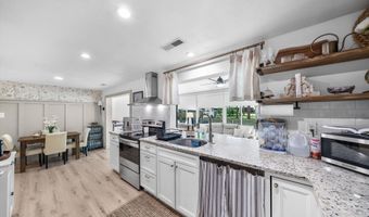 17 Dennis Crk, South Dennis, NJ 08210